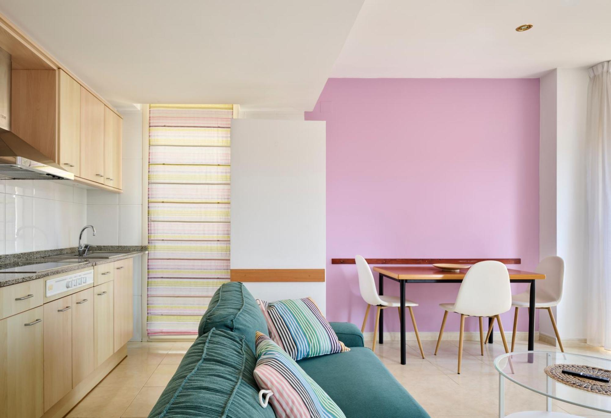 Apartaments Superiors Mtb Only Couples Lloret de Mar Exteriör bild