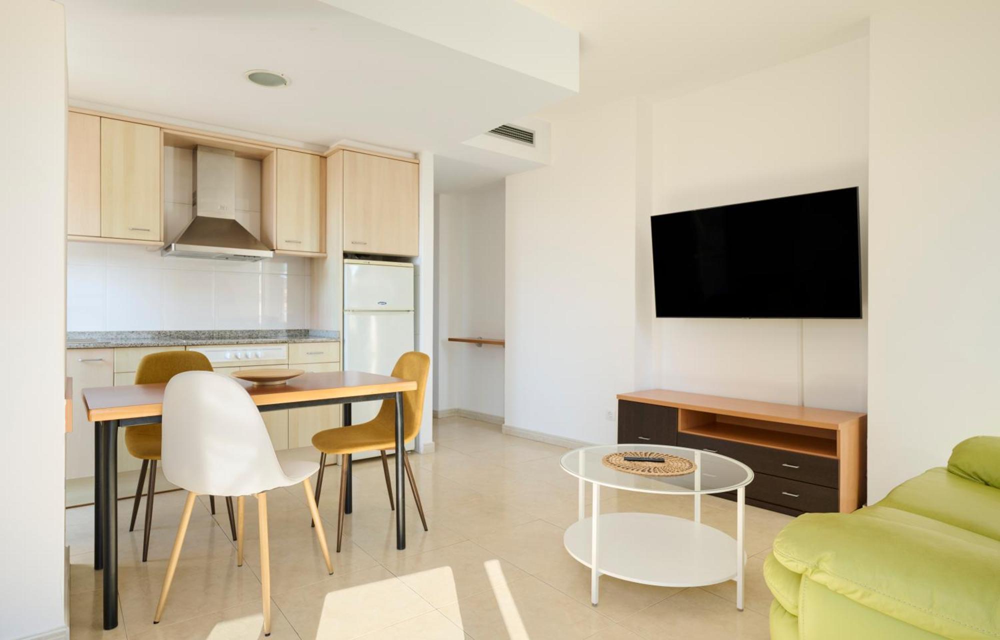 Apartaments Superiors Mtb Only Couples Lloret de Mar Exteriör bild